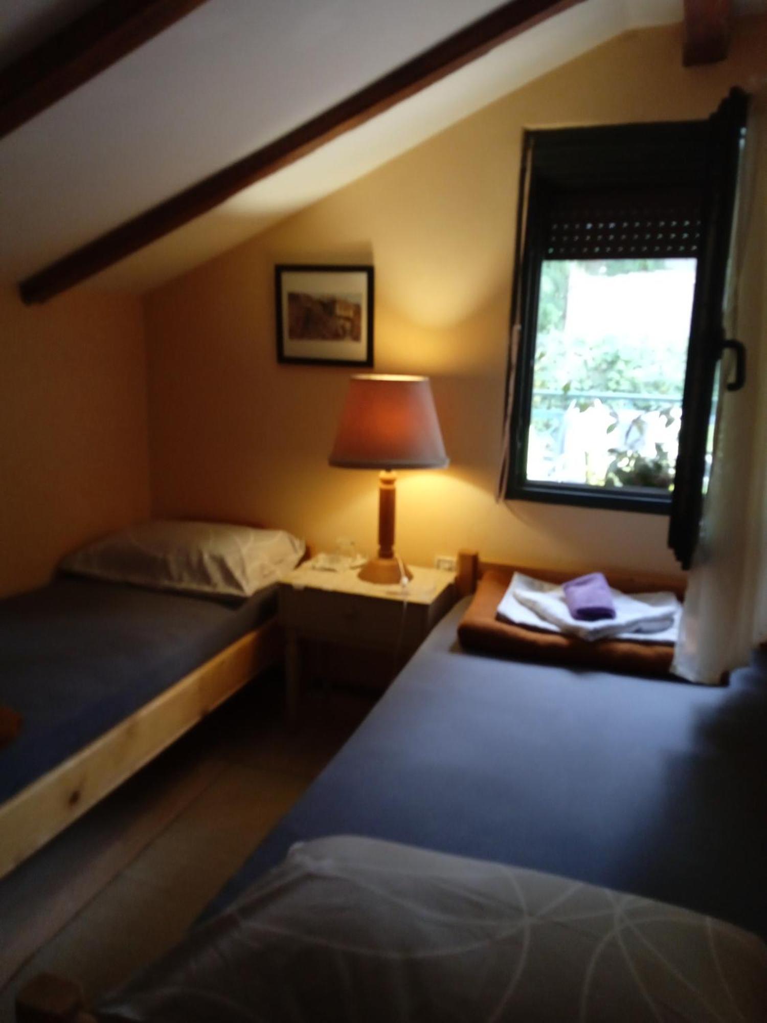 Guest House Keserovic Vinci Exterior photo